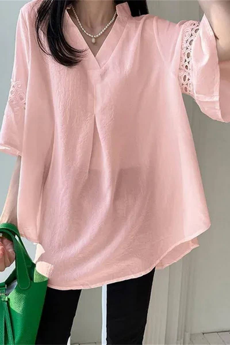 CWTBLL1332_LOOSE V-NECK LACE THREE-QUARTER SLEEVE SHIRT