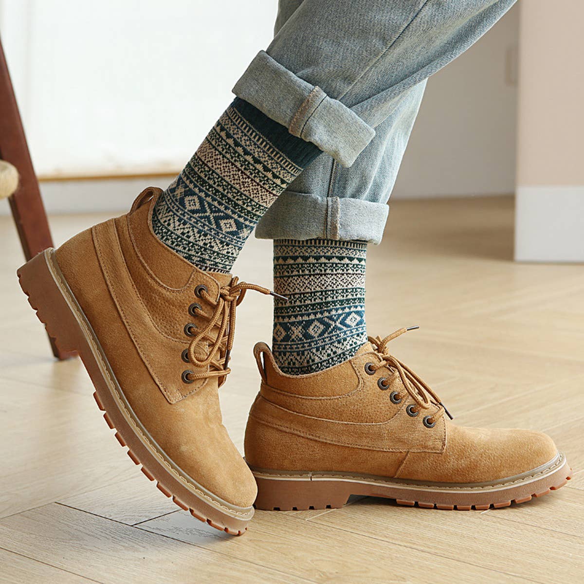 5 PAIRS OF ETHNIC STYLE SMALL DIAMOND WOOL SOCKS_CWMS0677