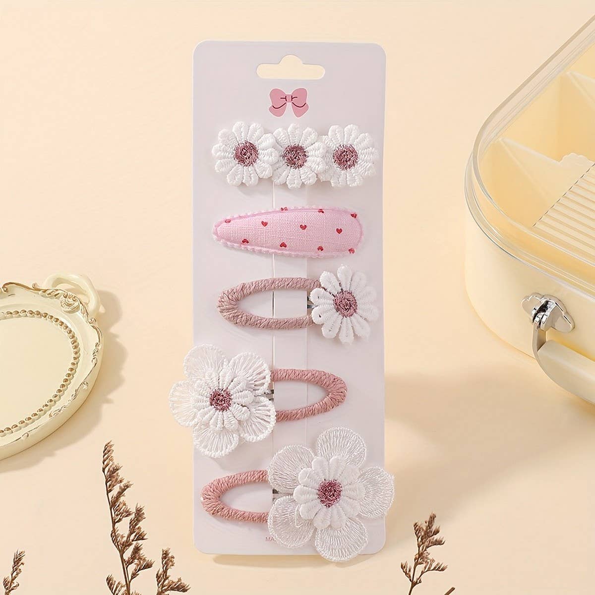 Fresh Daisy Hair Clip Set ? Handmade Fabric Clips