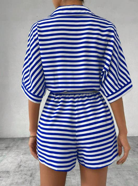 Casual and fashionable striped one-piece shorts
