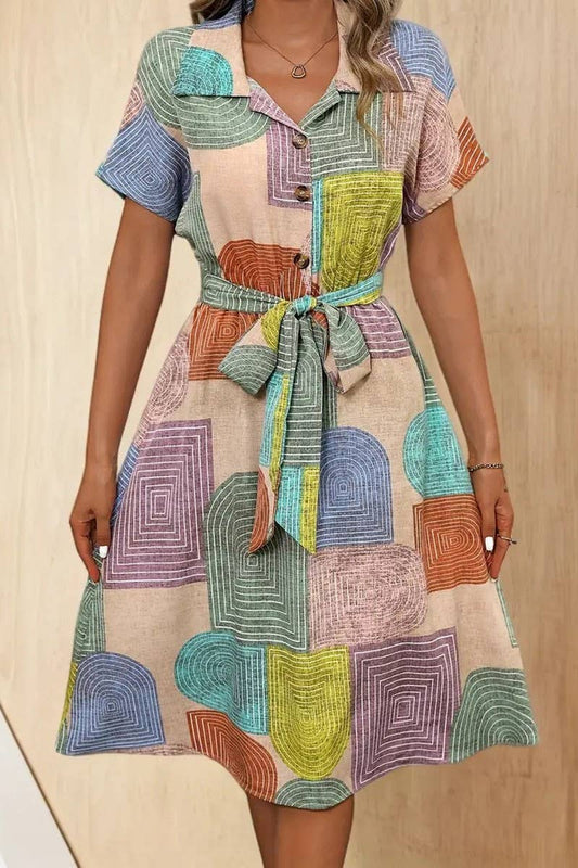 CWDSD8570_GEOMETRIC PRINT SHORT SLEEVE BELTED DRESS