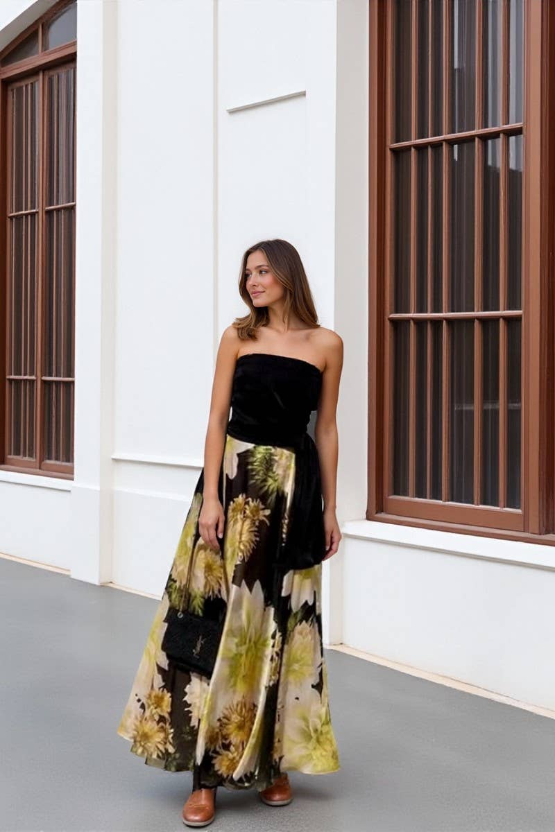 CWSTB340_BANDEAU TOP AND PRINTED SWING SKIRT SET