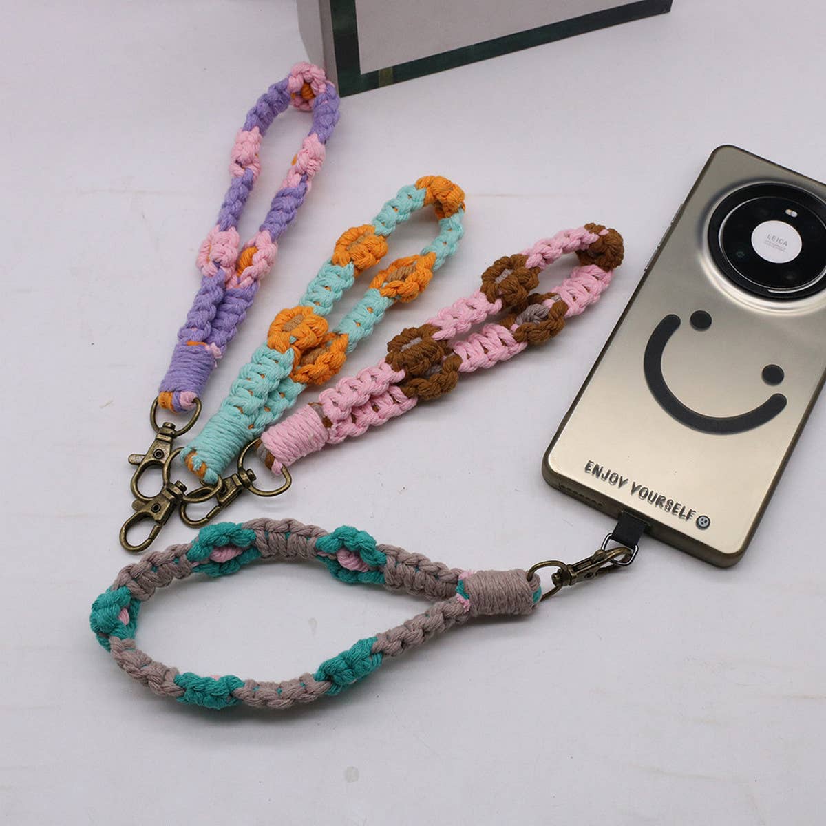 NEW CREATIVE FLOWER KEYCHAIN