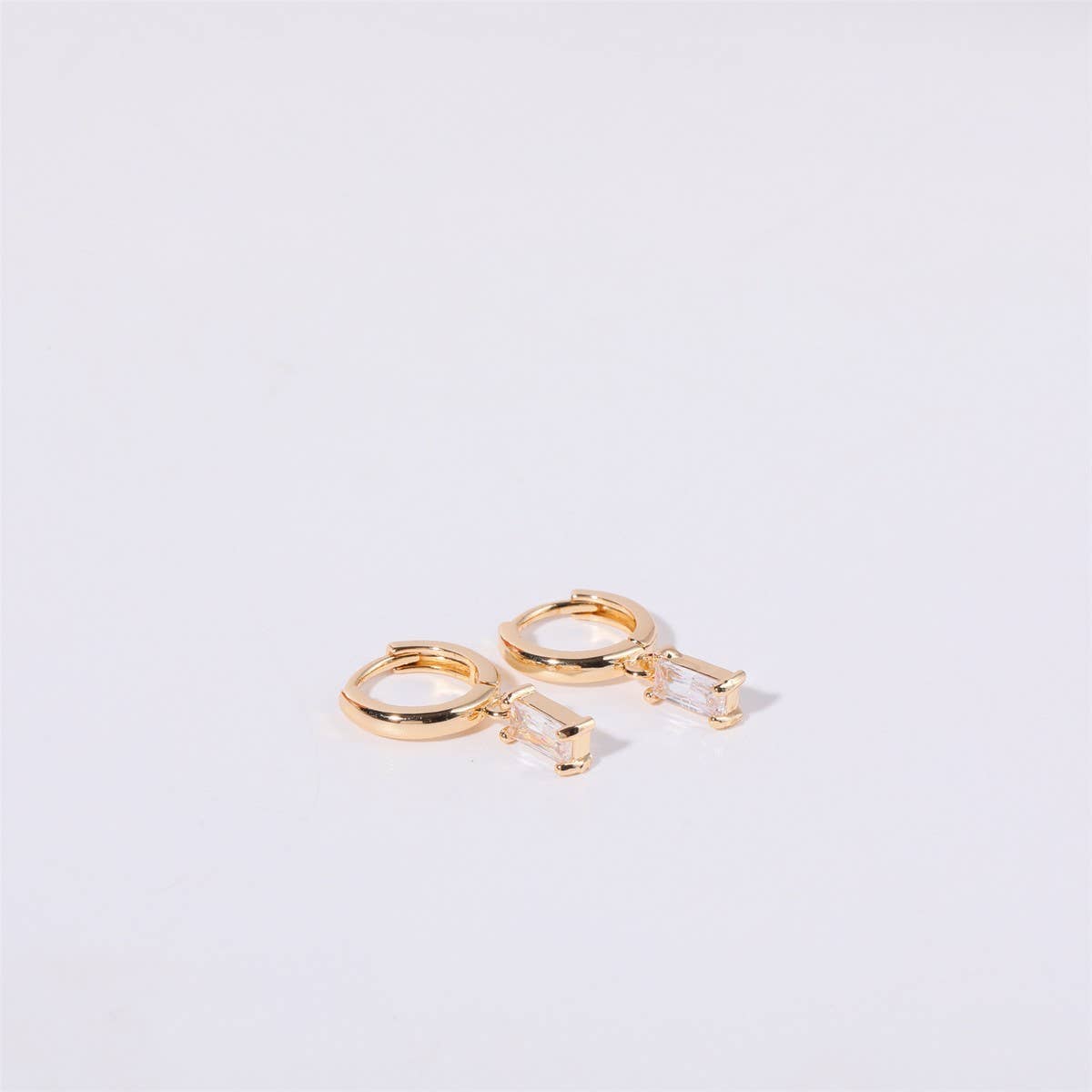 Retro Simple Colored Birthstone Earrings_CWMM5348
