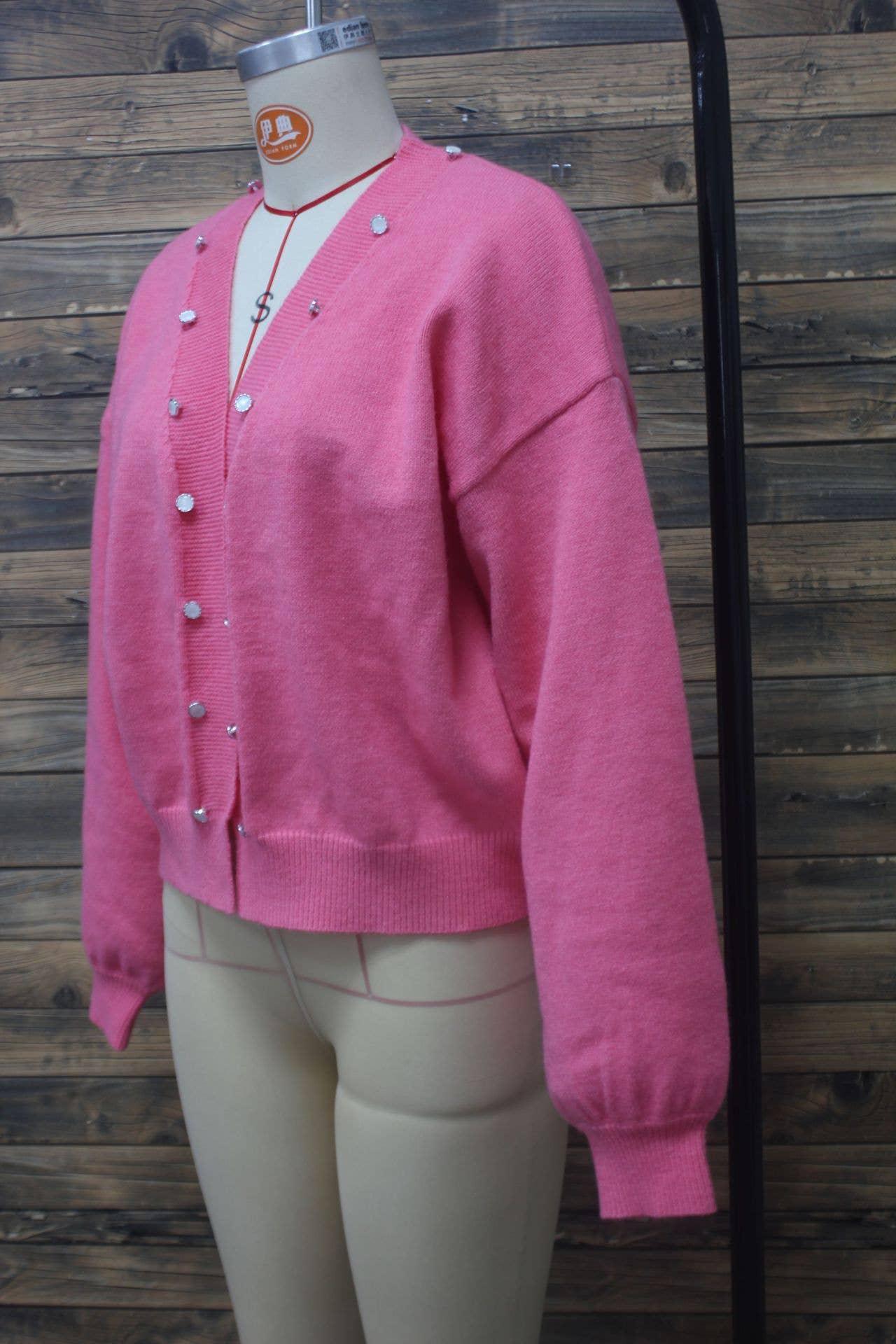 Beaded solid-color unbuttoned knitted cardigan