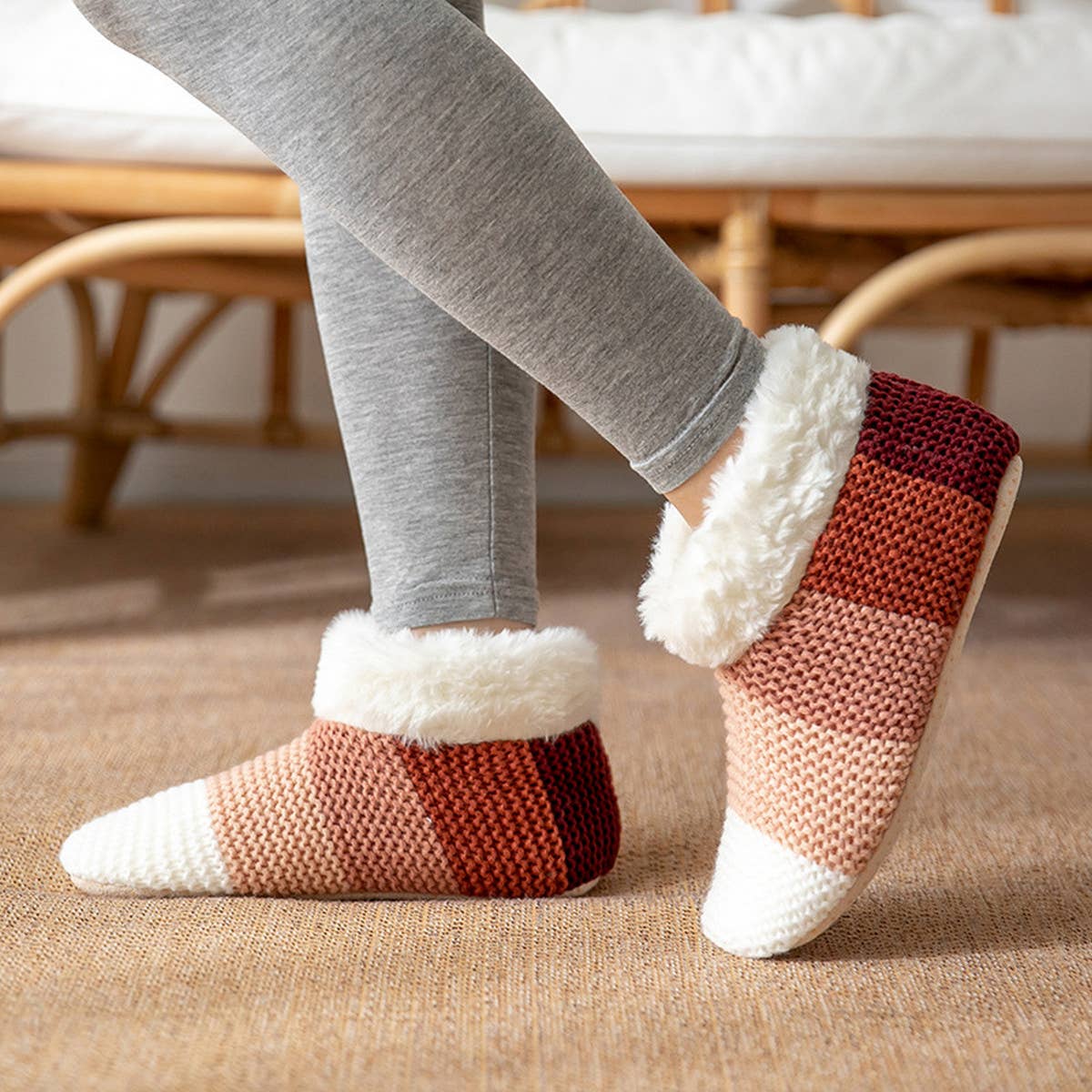 WINTER BUNNY LEG COVER PLUSH INDOOR SLIPPERS