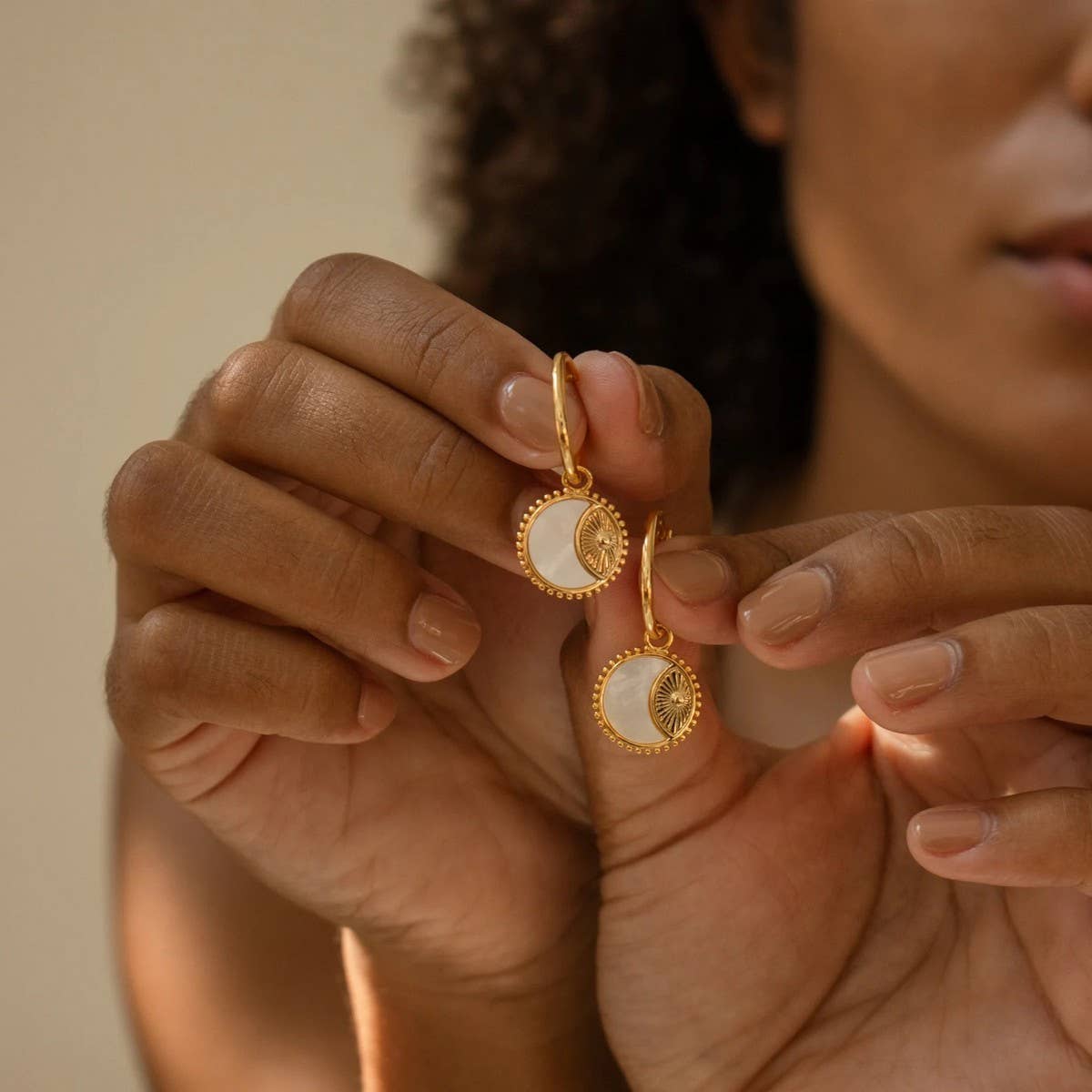 Vintage Delicate Round Sunglass Earrings