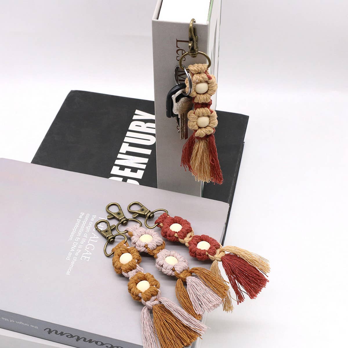 HAND-WOVEN FLOWER KEYCHAIN