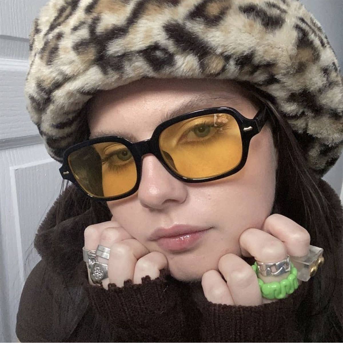 IRREGULAR SUNGLASSES