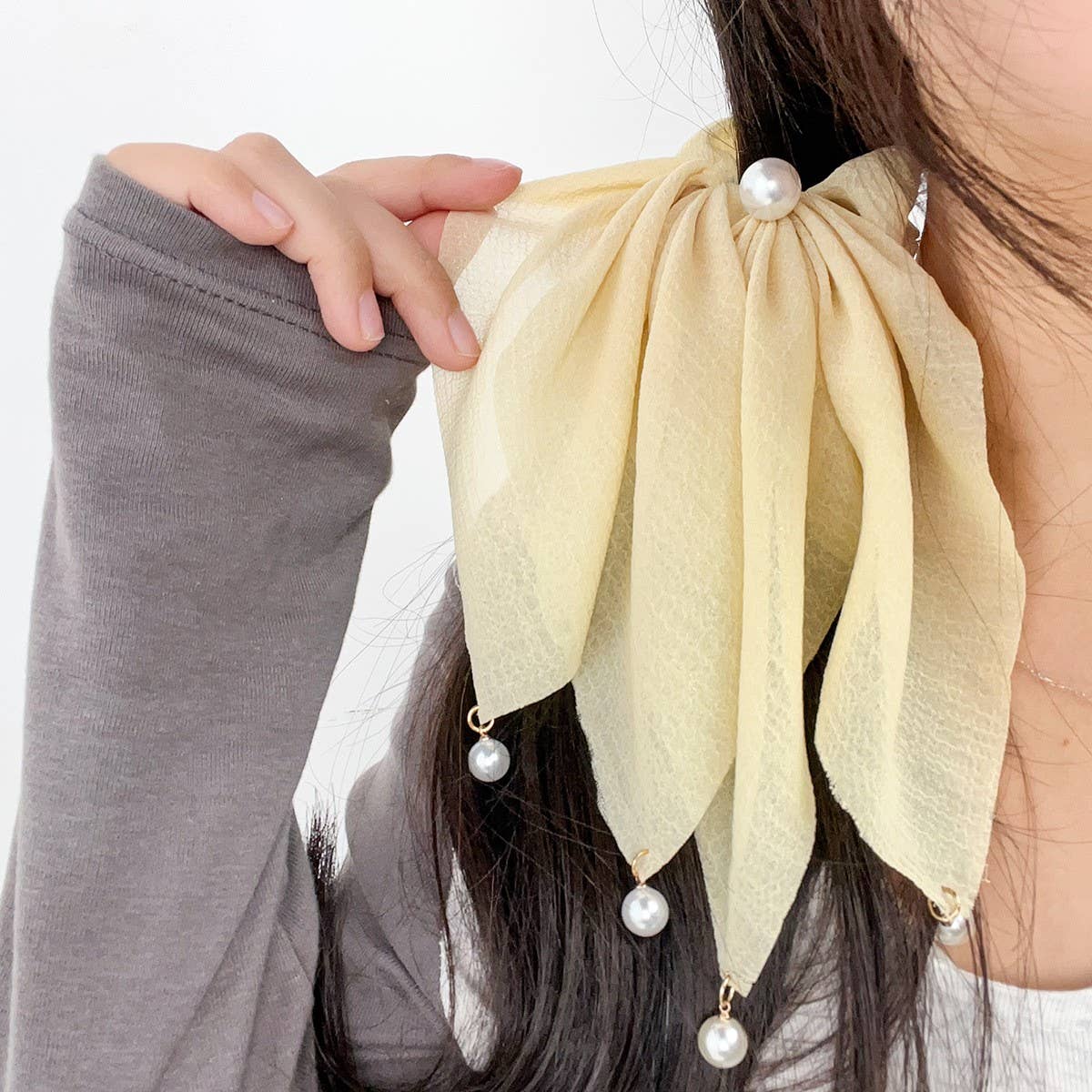ELEGANT AND FRESH DOPAMINE HAIR BAND_CWAHA1605