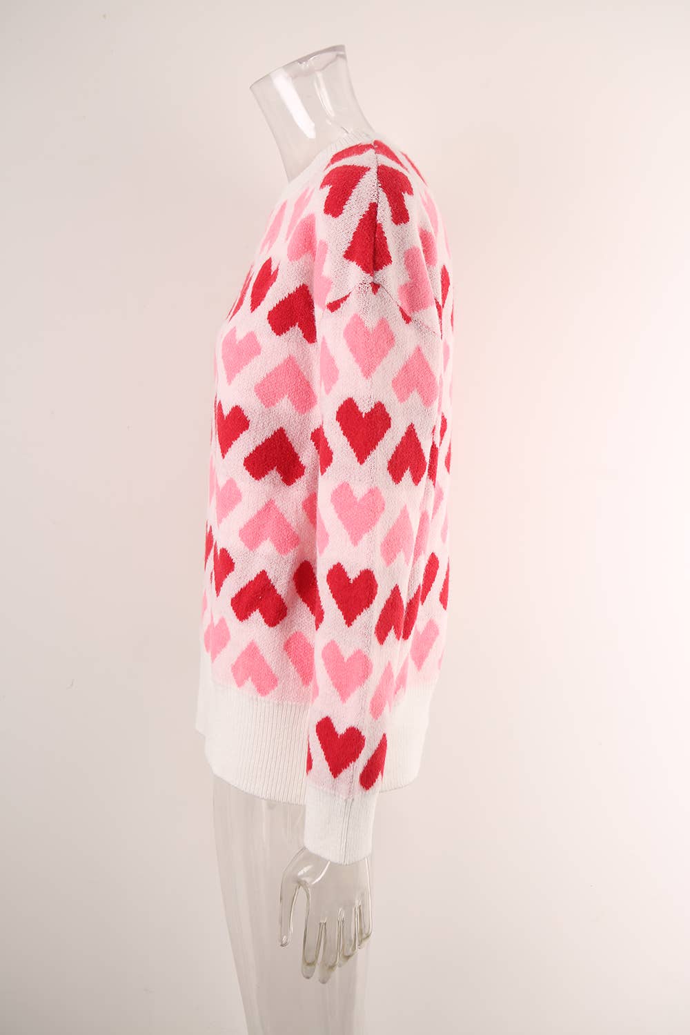 CREW-NECK PULLOVER SWEATER FOR VALENTINE'S DAY