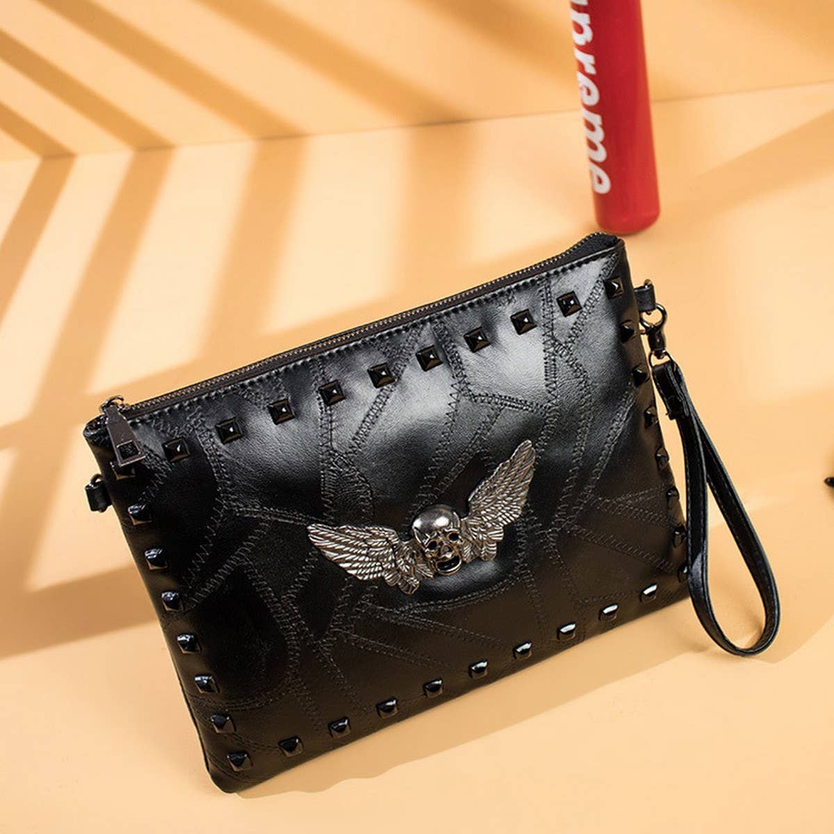 FASHIONABLE RIVET SKULL CROSSBODY BAG CARRYING BAG_CWAB1483