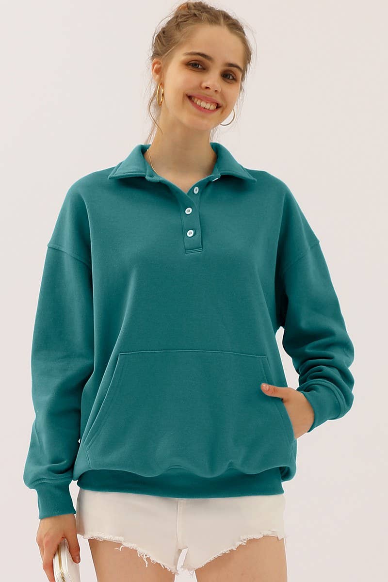 CWTTL904_BOTTON COLLAR SWEATSHIRT WITH KANGAROO POCKET