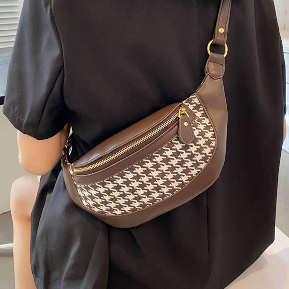 HOUNDSTOOTH FANNY BELT BAG,CROSSBODY BAG_CWAB0915