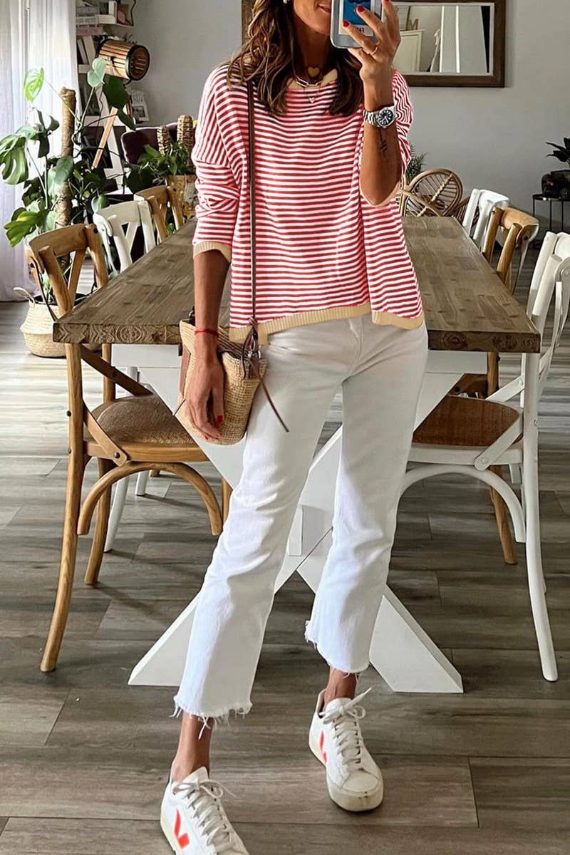 CWTBLL1486_CREW NECK STRIPED CONTRAST KNIT SWEATER