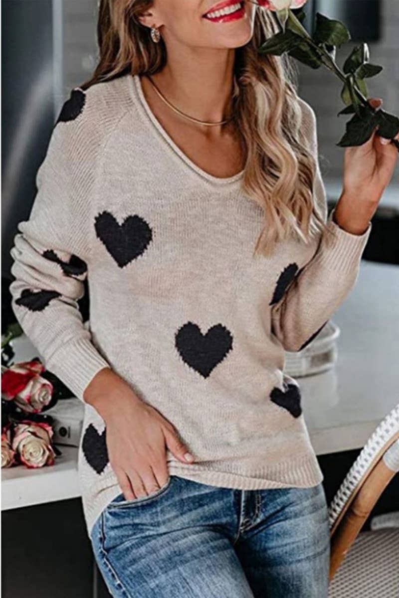 CWOSWL6739_WINTER LOVE V-NECK LONG-SLEEVED SWEATER