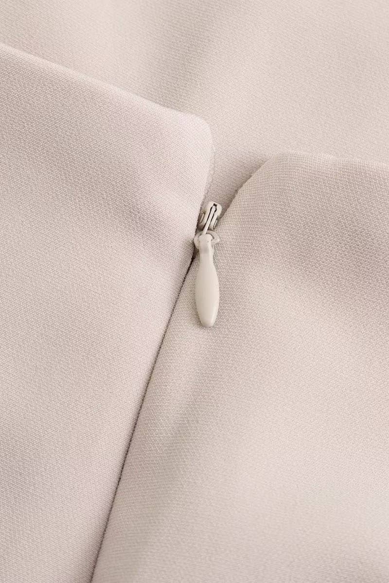 CWSJS1262_SOLID COLOR HALTER NECK BACKLESS LONG JUMPSUIT