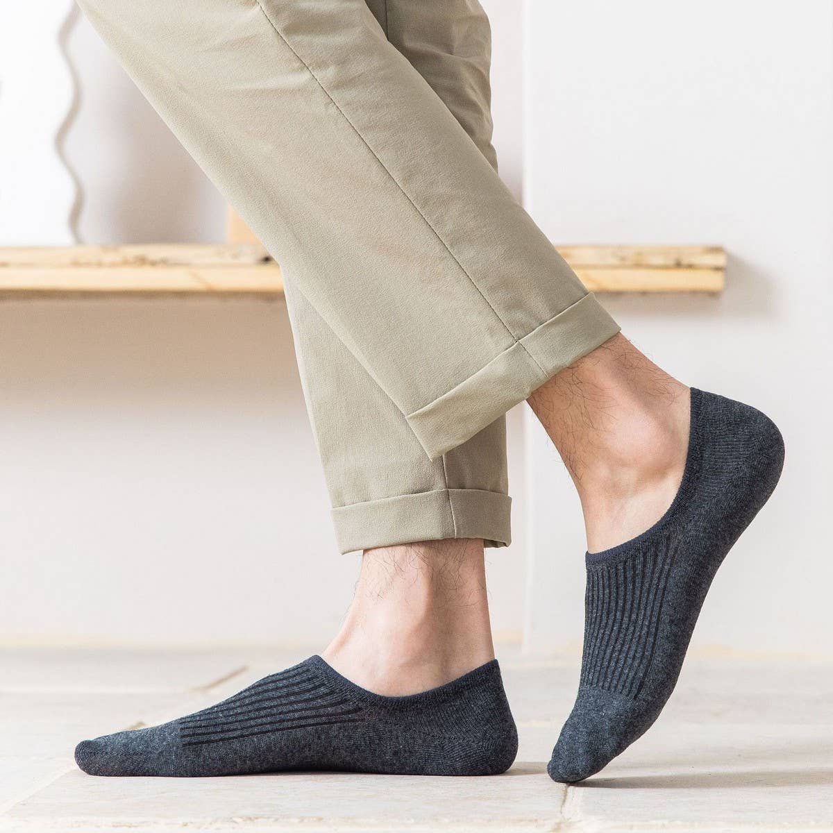 ALL-MATCH SOLID COLOR SILICONE BOAT SOCKS FOR MEN_CWMS2033