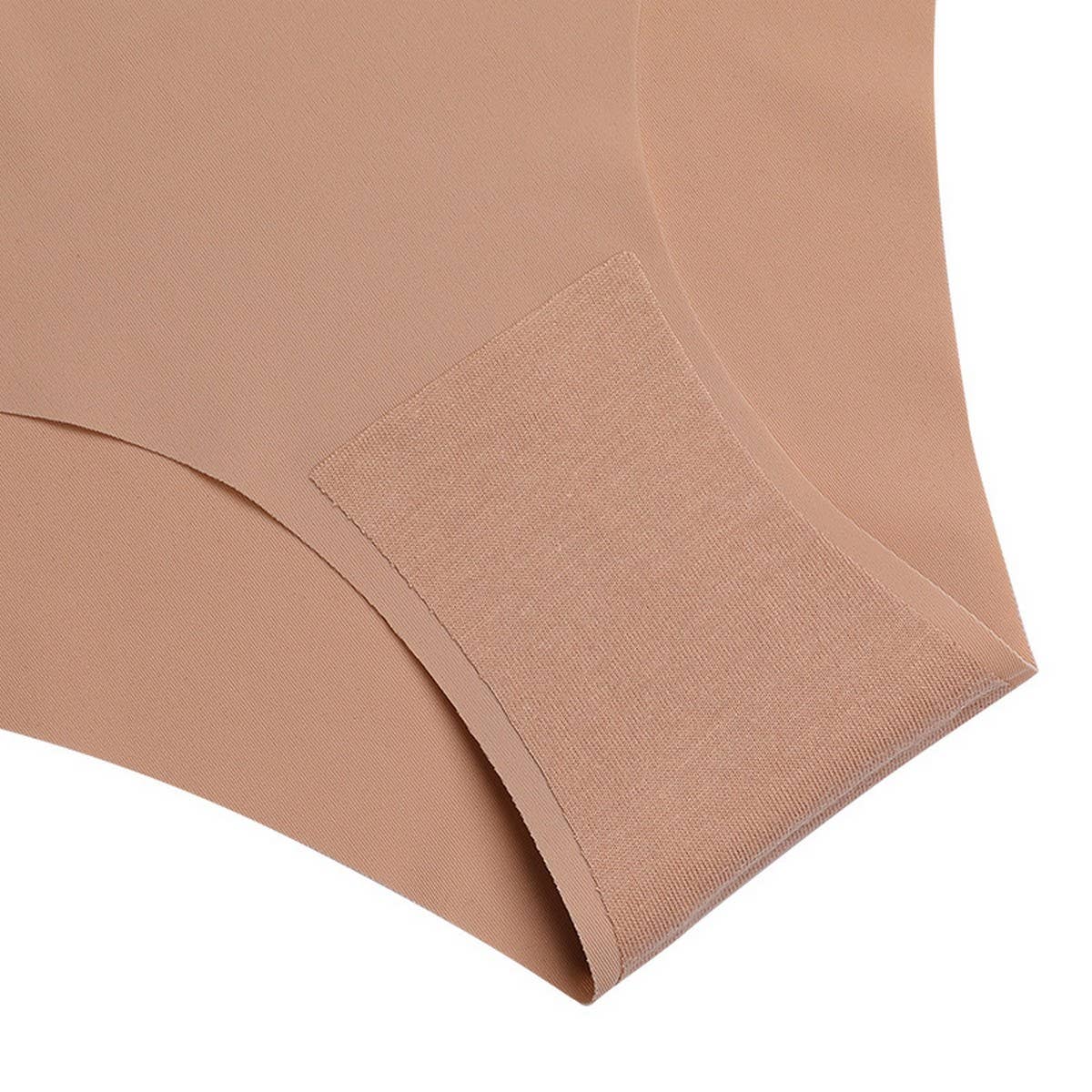 TRACELESS ICE SILK LOW WAIST TRIANGLE UNDERWEAR