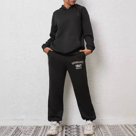 FLEECE HOODIE AND SWEATPANTS FASHION CASUAL SUIT