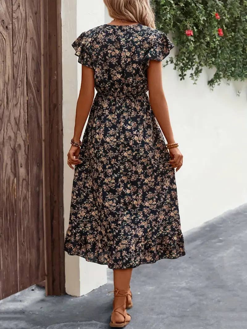 Comfortable, casual, loose cinched-waist dress