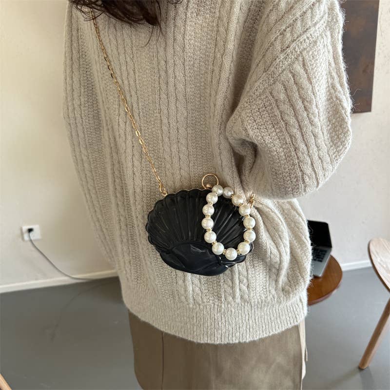 Fashionable pearl hand-held mouth red envelope
