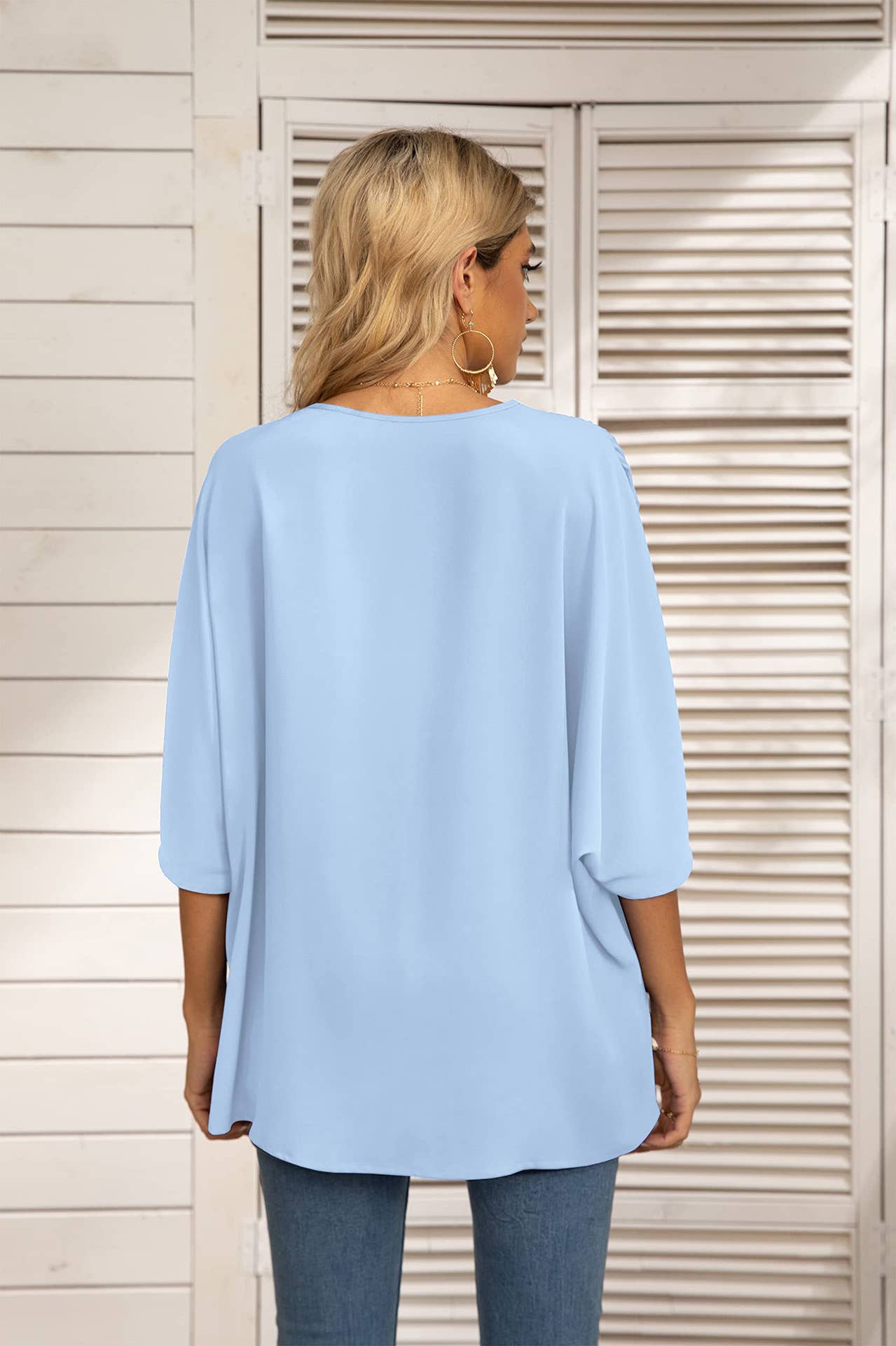 BAT-SLEEVED CHIFFON V-NECK SHORT-SLEEVED SHIRT