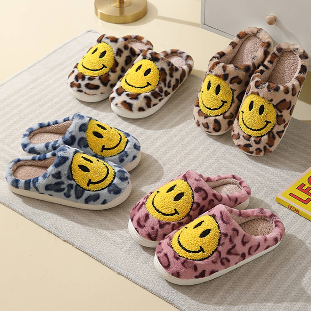 LEOPARD SMILING COTTON FUZZY SLIPPERS WOMEN