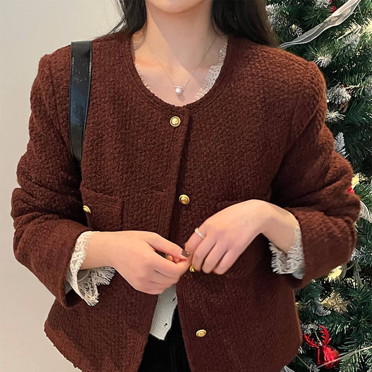Collarless single-breasted cardigan coat