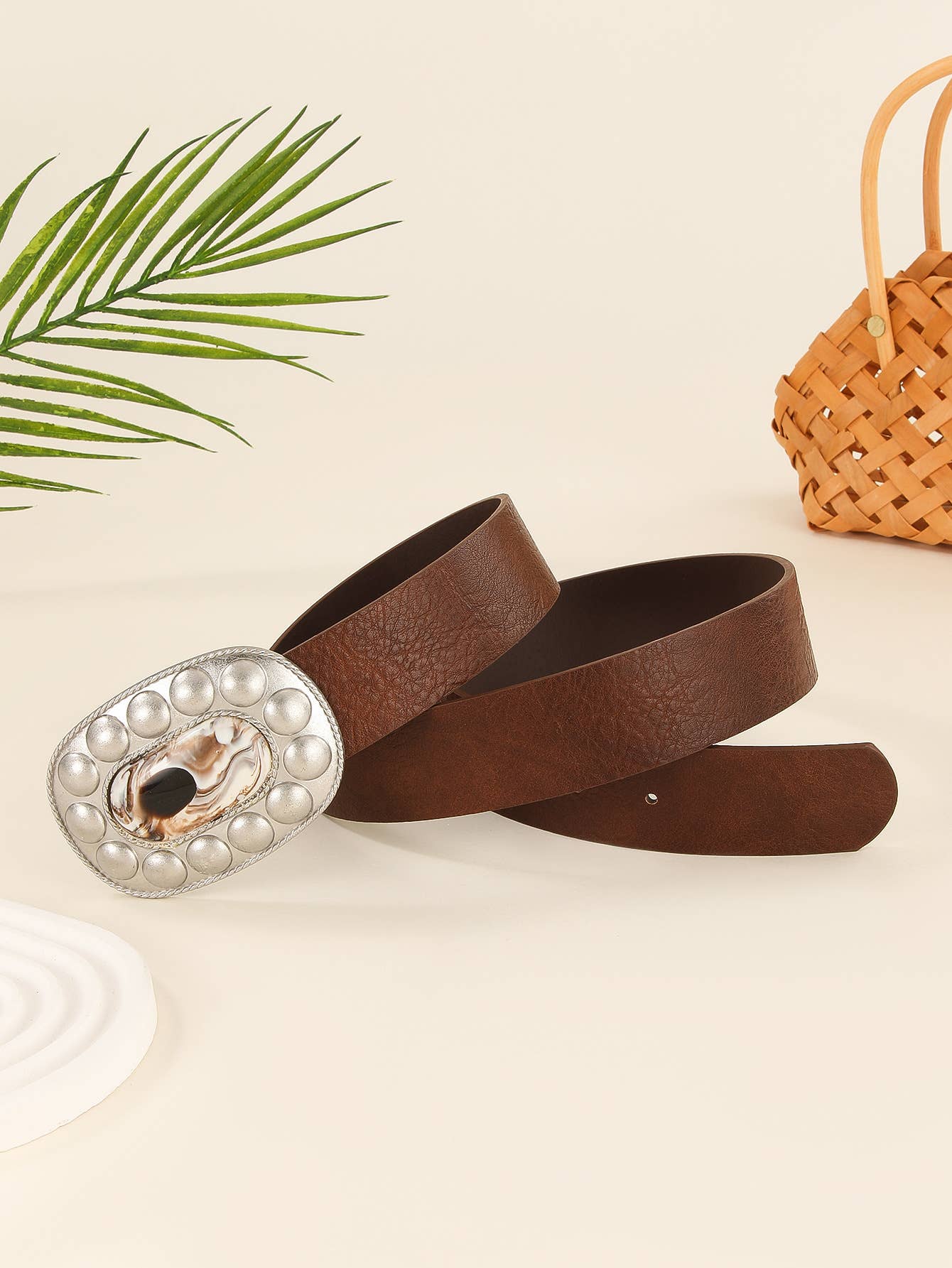 Light luxury versatile and fashionable belt