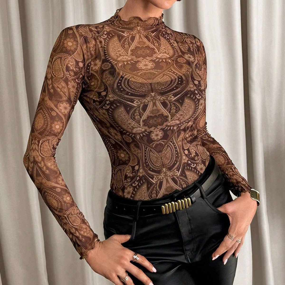 SEXY LEOPARD PRINT MESH FITTED T-SHIRT