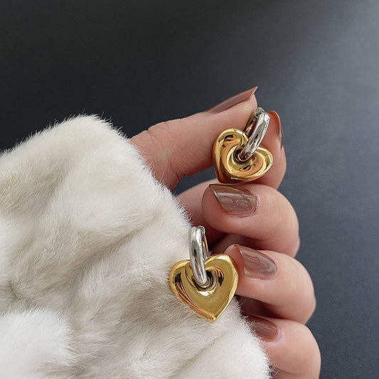 Contrast color metal heart clip earrings