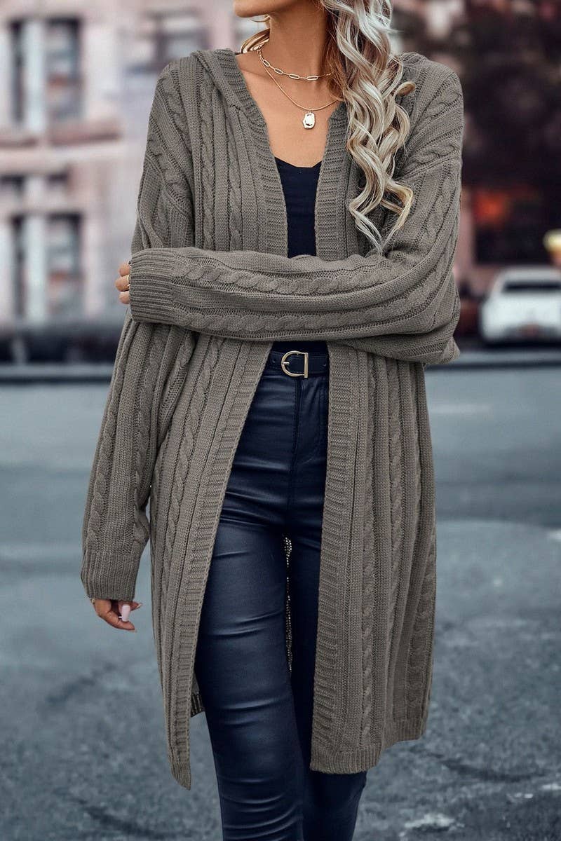 Casual cardigan sweater with long sleeves