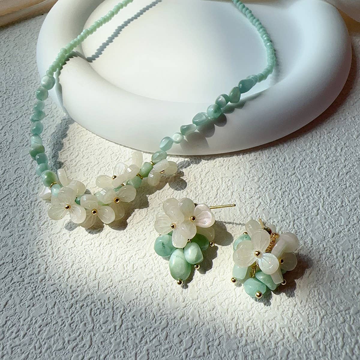 EARRINGS AND MINT HERB NECKLACE SET