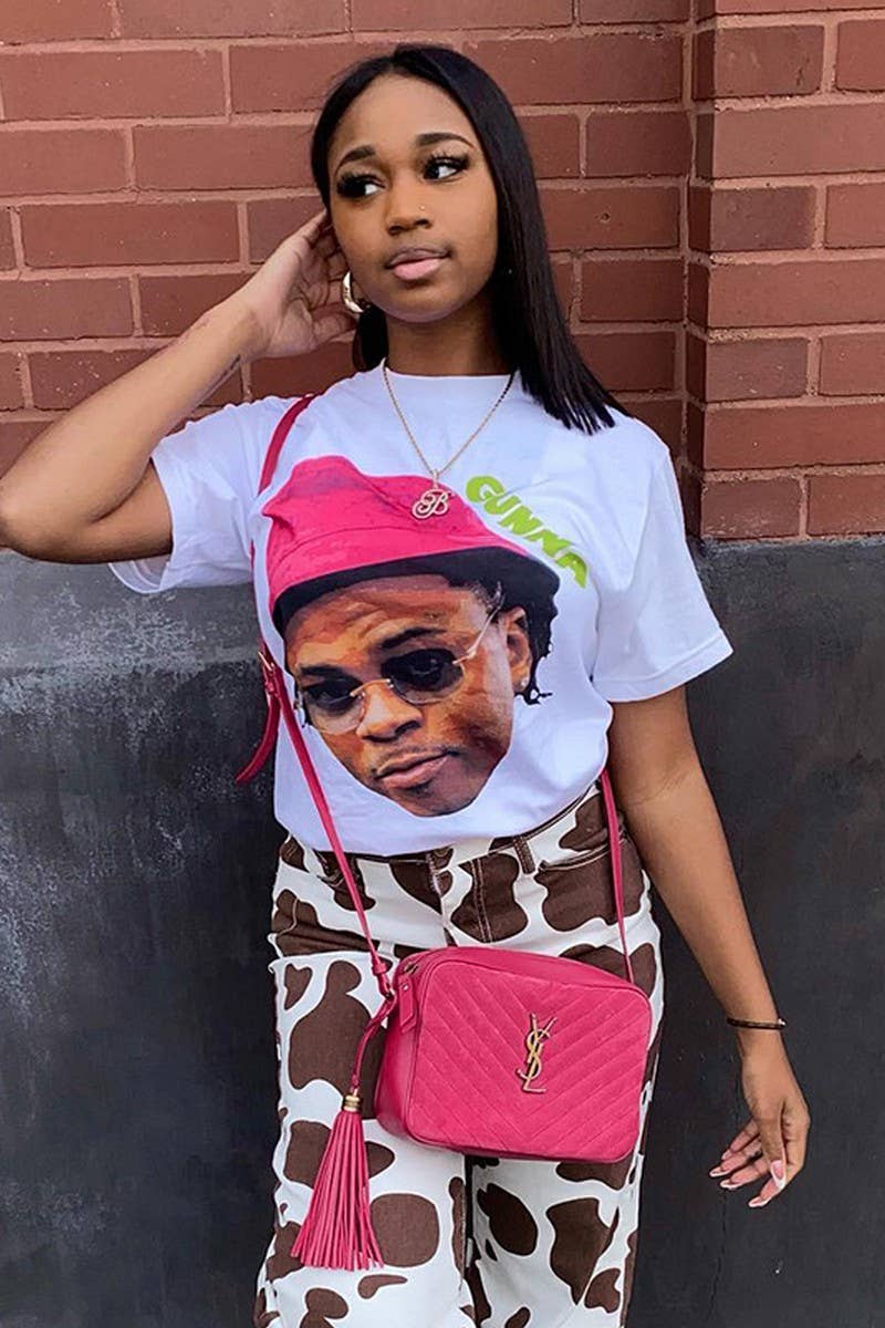 CWTBLS1506_ROUND NECK PORTRAIT PRINT SHORT-SLEEVED T-SHIRT