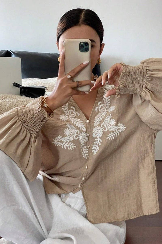 CWTBLL3998_EMBROIDERED FLORAL BUTTON FRONT CARDIGAN SHIRT