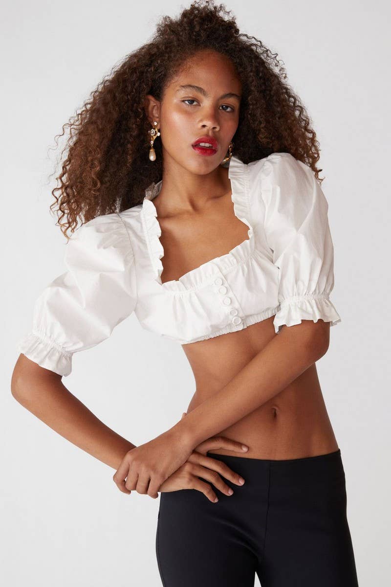 CWTBLS2074_DECORATIVE BUTTON RUFFLED CASUAL SHORT TOP