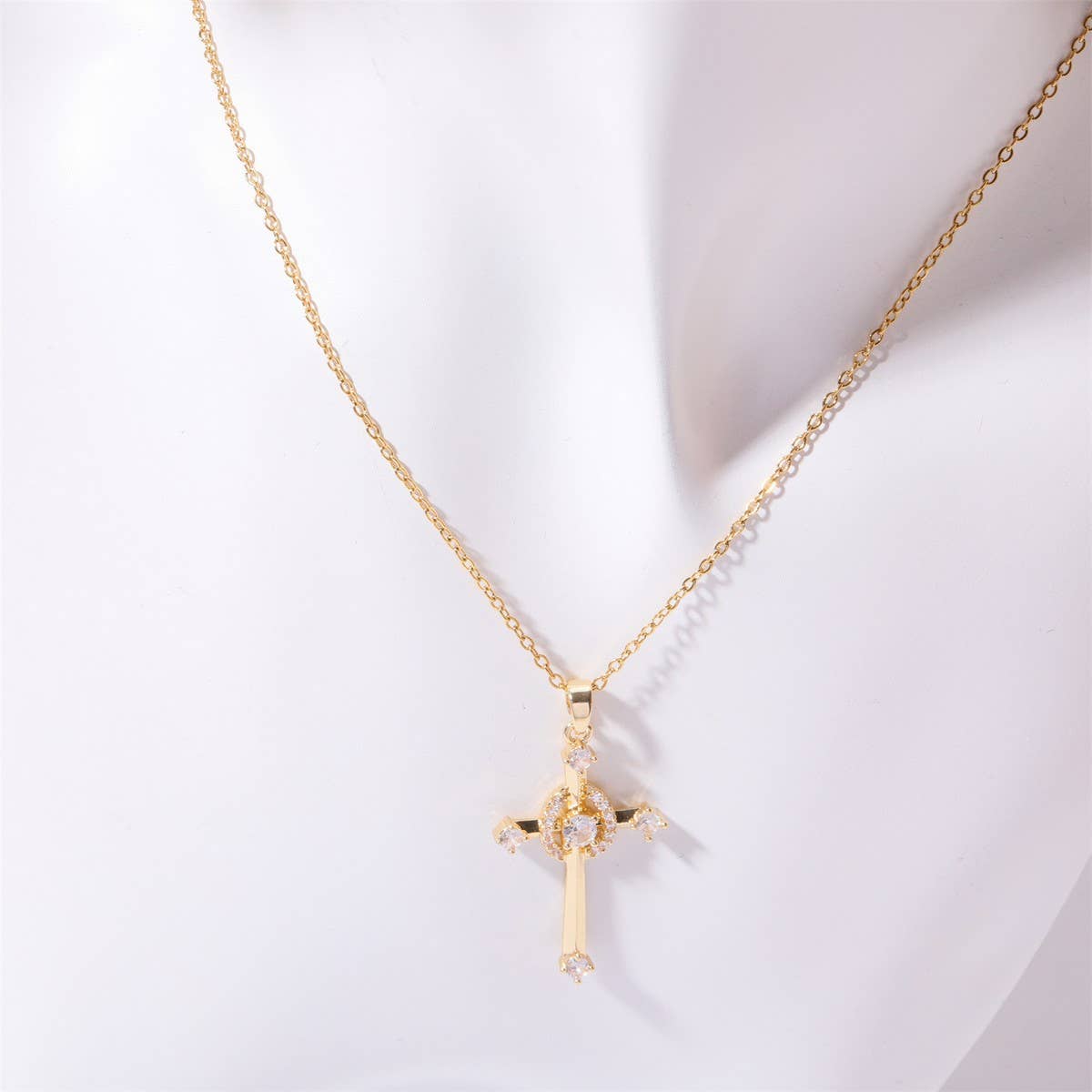 NEW CREATIVE MINIMALIST CROSS ROSE NECKLACE