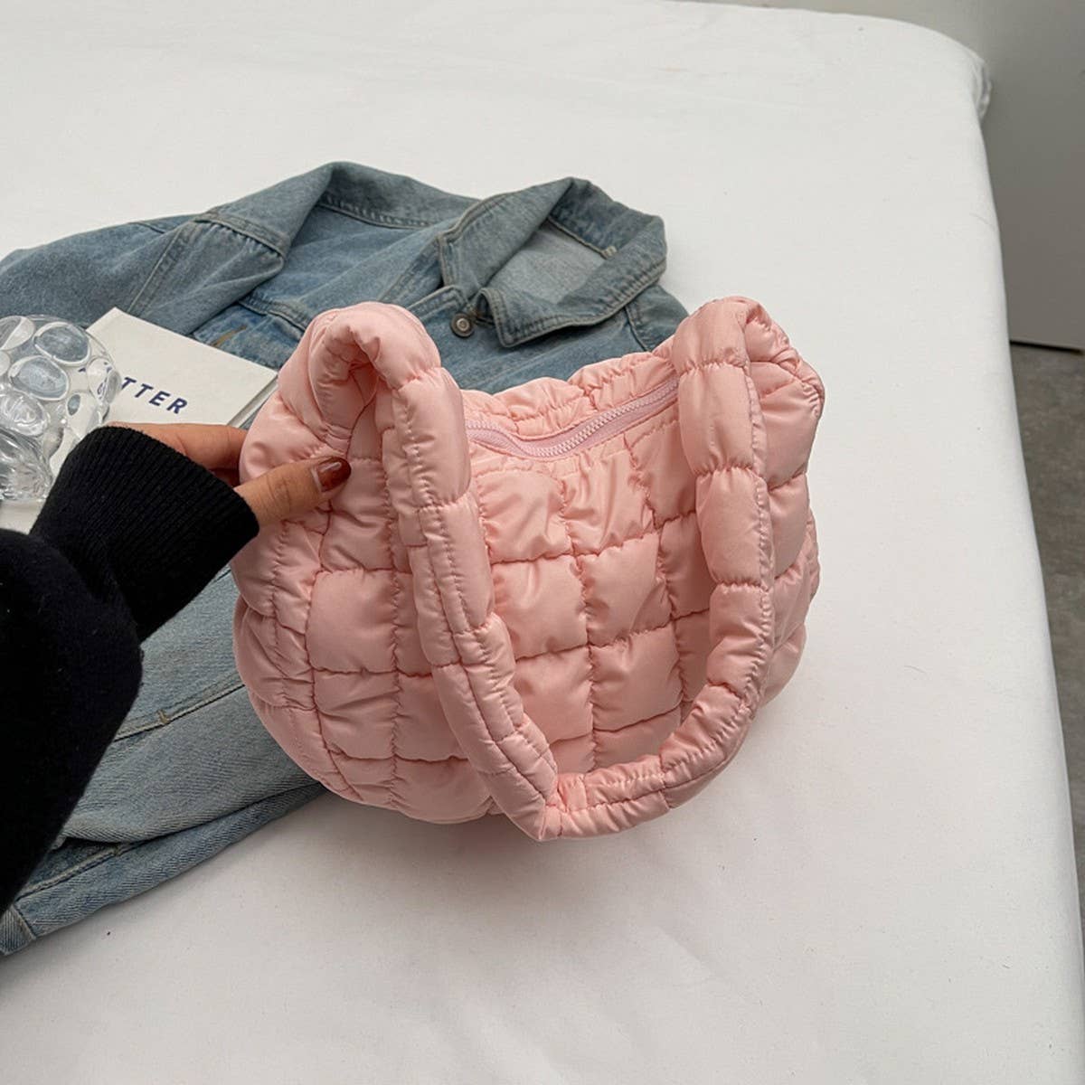 Dongdaemun Cloud Bag Puffy Shoulder Tote_CUAB00525