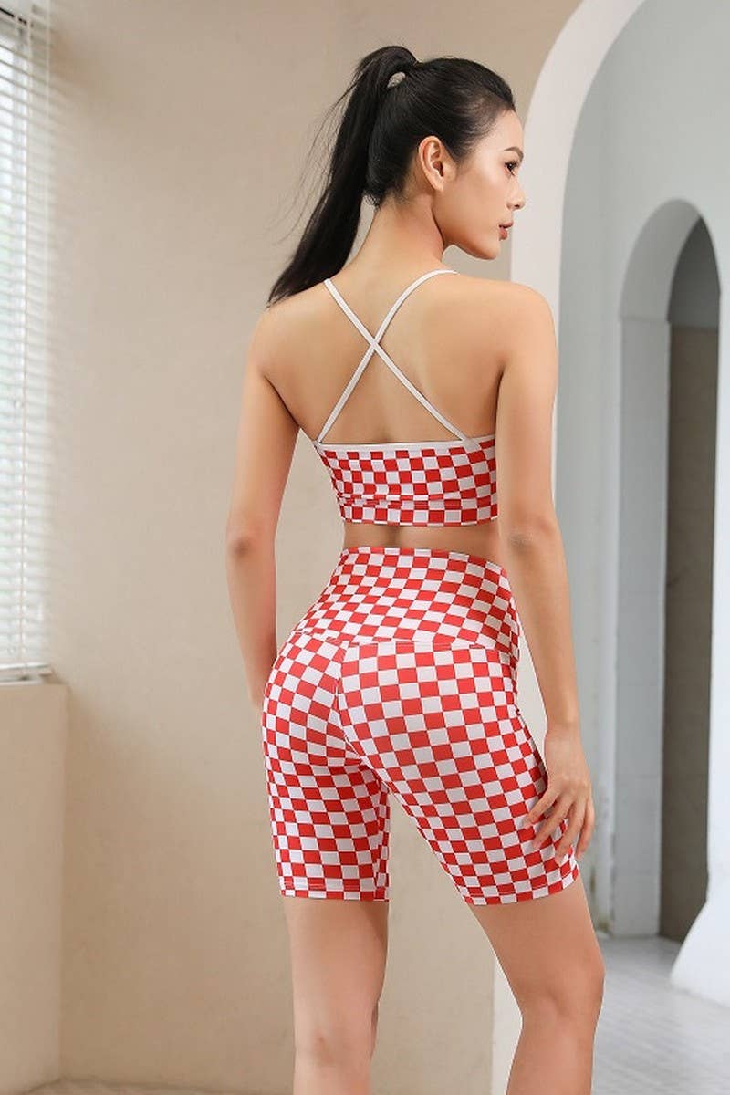 CWTTK1105_YOGA TANK TOP WITH CHECKERBOARD PRINT AND PADDING