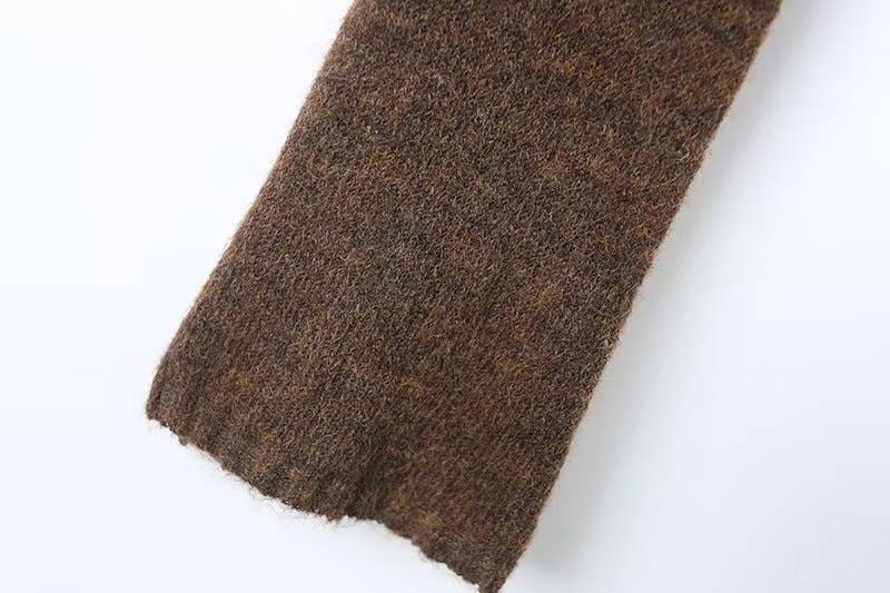 DESIGN ONE-LINE SHOULDER TWIST HALTER KNITWEAR