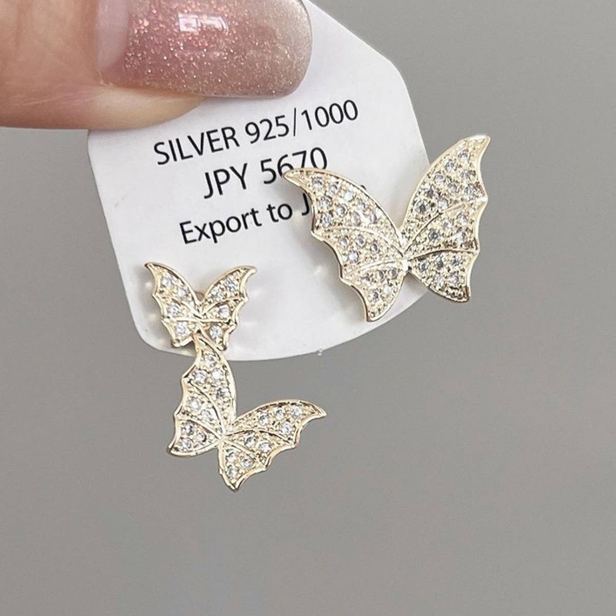 FOREST ASYMMETRIC BUTTERFLY EARRINGS