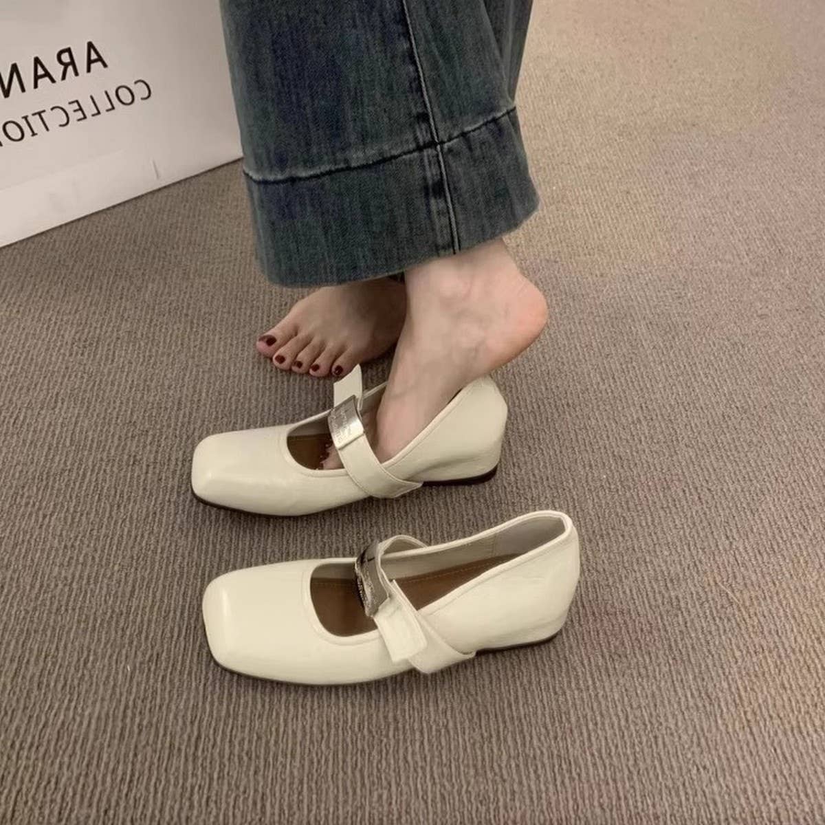 Soft Wedge Mary Janes White Hidden Heel Shoes_CWSHF0132