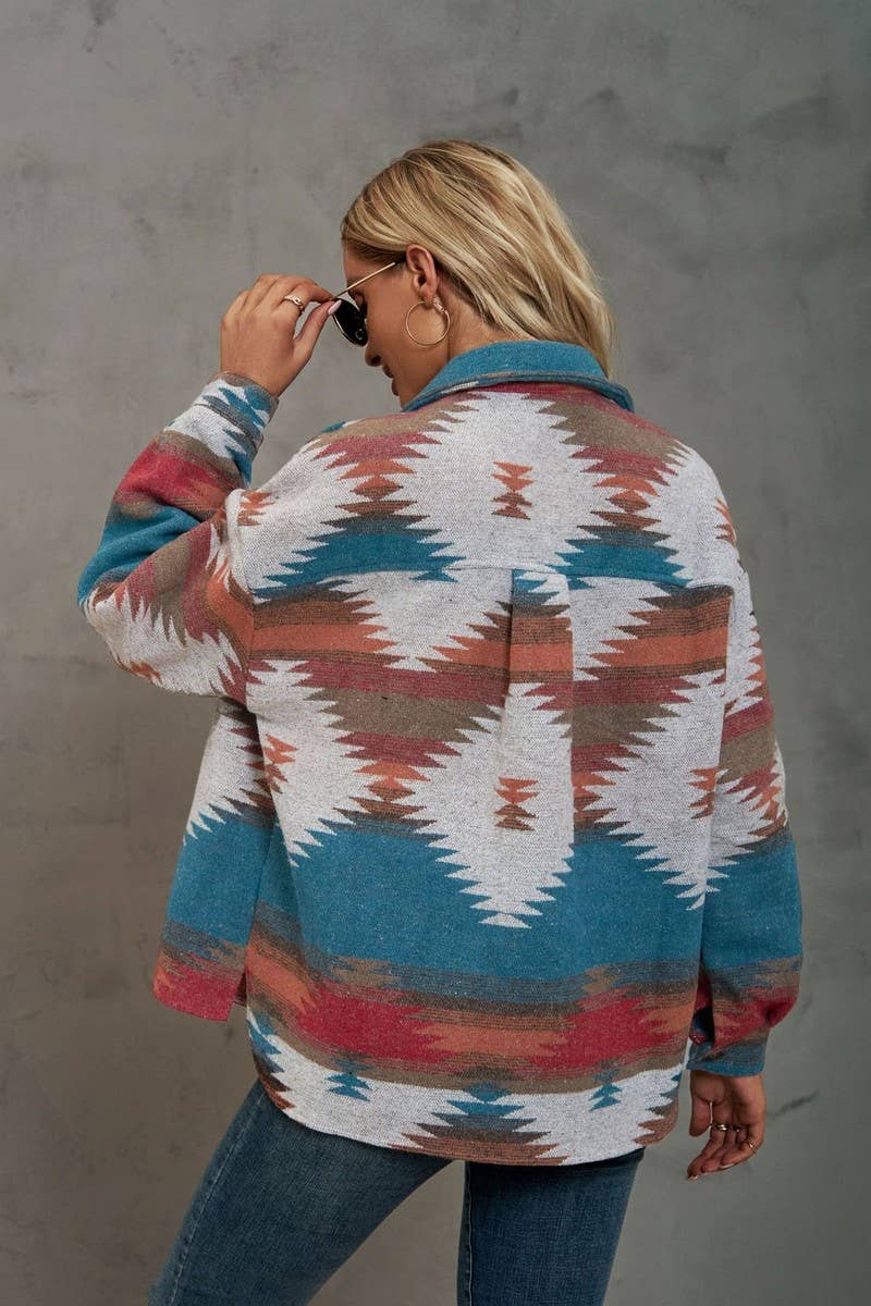 CWOCO0886_GEOMETRIC CROPPED LAPEL POCKET BUTTON COATS