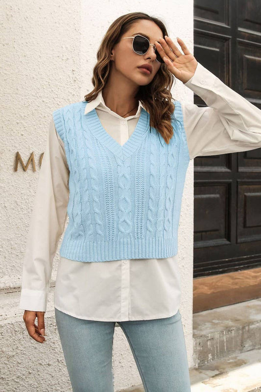 CWOV0486_V-NECK CABLE KNIT SHORT SWEATER VEST