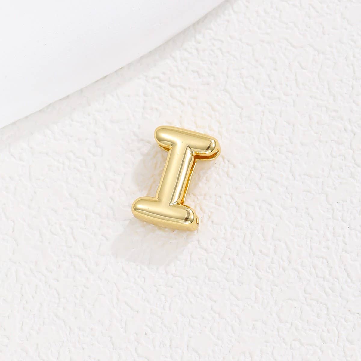 Simple Smooth 26 Letters Pendant Necklace_CWMM5874