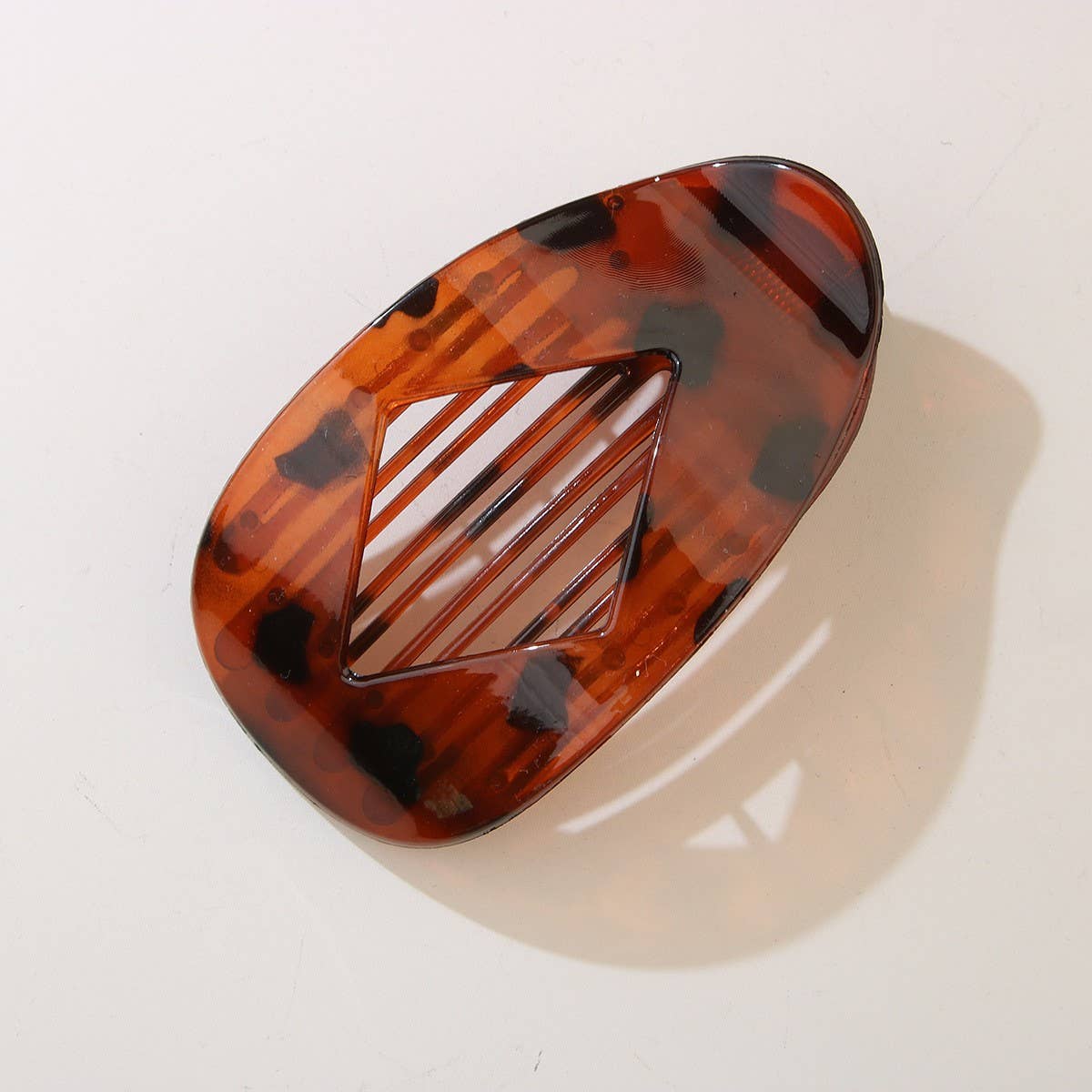 CWAHA07405_OVAL DIAMOND FLAT DUCKBILL HAIR CLIP