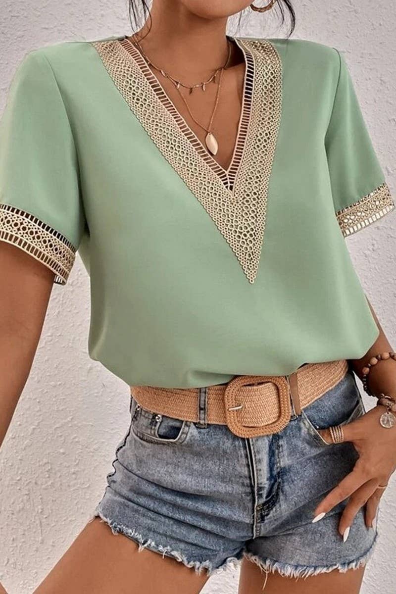 CWTBLS0826_V-NECK LACE CASUAL SOLID COLOR SHIRT