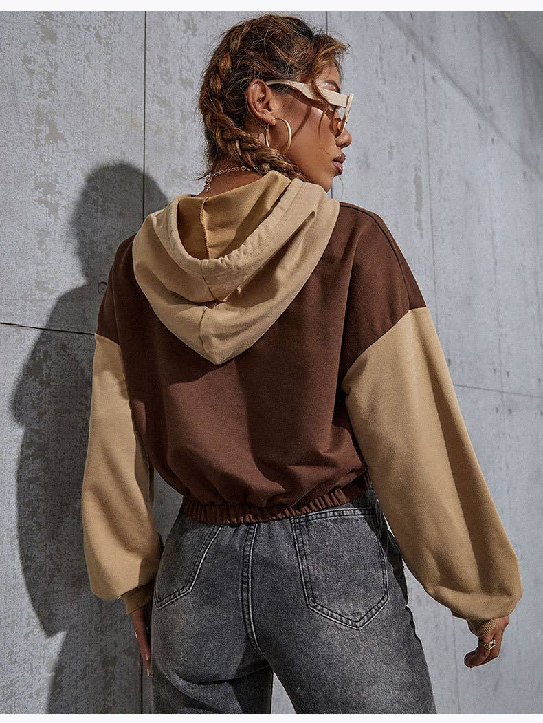 Color-blocking and hooded printed sweatshirt