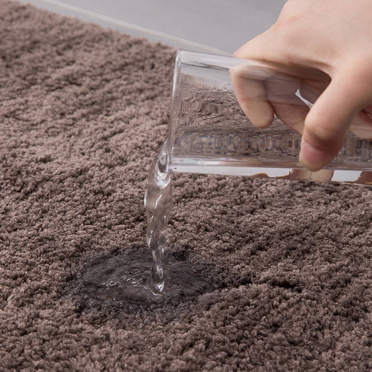 ANTI-SLIP THICK ABSORBENT BATHROOM MAT_CWMM1584